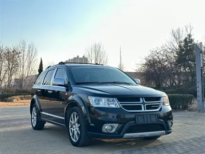 Dodge Journey 2015, 110000 км, за 26000 CNY