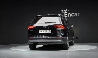 Volkswagen Tiguan 2018, 109033 км, за 22700000 KRW