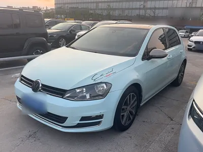 Volkswagen Golf · 2016 год