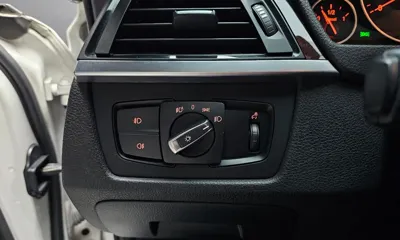 BMW 3-Series 2015, 109322 км, за 8500000 KRW - фото 17