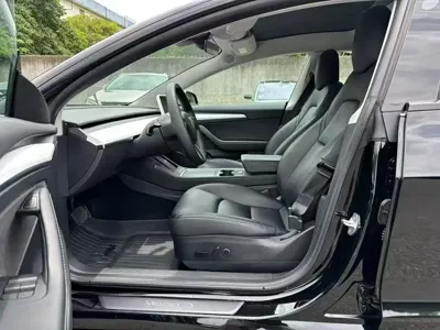 Tesla Model 3 2022, 33000 км, за 76600 CNY
