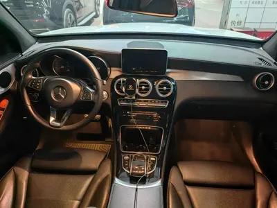 Mercedes-Benz GLC 2019, 63700 км, за 129800 CNY - фото 16