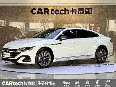 Volkswagen CC 2025, 17000 км, за 156800 CNY - фото 1