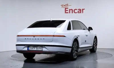 Hyundai Grandeur 2023, 74120 км, за 31300000 KRW - фото 2