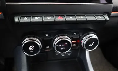 Renault-KoreaSamsung XM3 2020, 115824 км, за 10400000 KRW - фото 9
