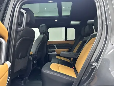 Land Rover Defender 2024, 50000 км, за 636000 CNY - фото 11