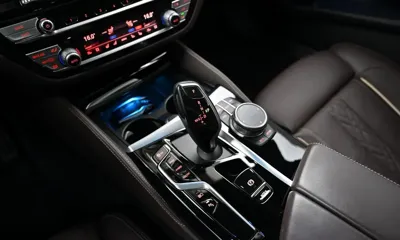 BMW 5-Series 2022, 60829 км, за 38000000 KRW - фото 9