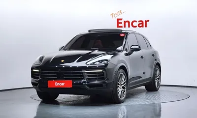 Porsche Cayenne · 2023 год