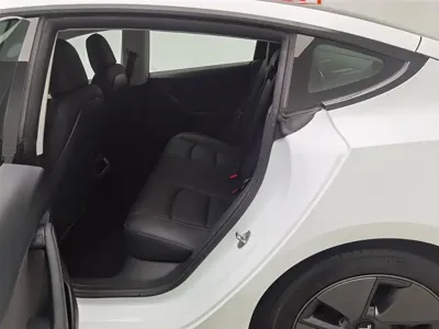 Tesla Model 3 2021, 89900 км, за 103800 CNY - фото 15