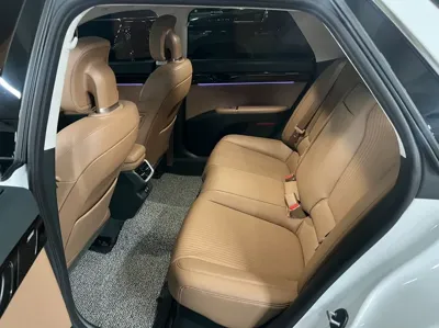 Hyundai Grandeur 2024, 49274 км, за 39700000 KRW - фото 8