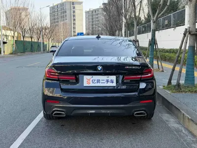 BMW 5 Series (Import) 2021, 60000 км, за 173000 CNY