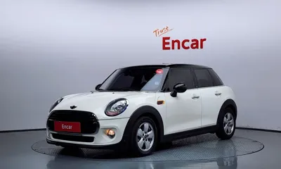 MINI Cooper · 2016 год