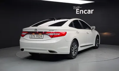 Hyundai Grandeur 2011, 169990 км, за 4000000 KRW