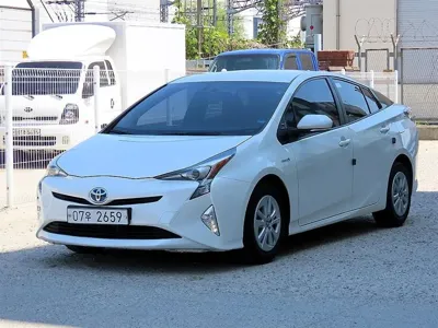Toyota Prius 2018, 179125 км, за 12500000 KRW - фото 2