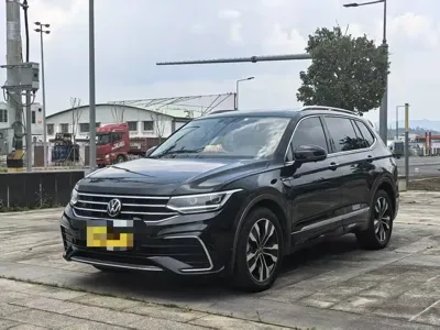 Volkswagen Tiguan L · 2022 год