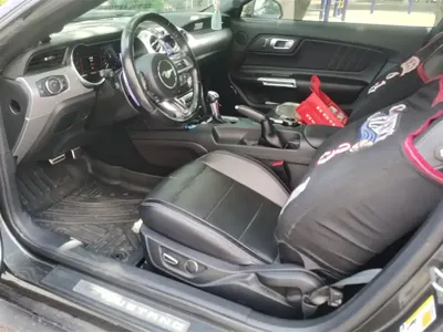 Ford Mustang 2019, 49900 км, за 137000 CNY - фото 9
