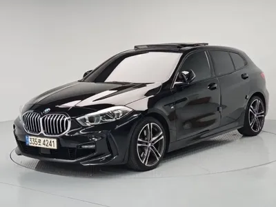BMW 1-Series · 2022 год