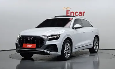 Audi Q8 · 2021 год