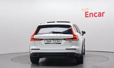 Volvo V60 2019, 95872 км, за 25000000 KRW