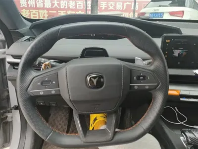 Changan UNI-V 2022, 53800 км, за 64000 CNY - фото 15