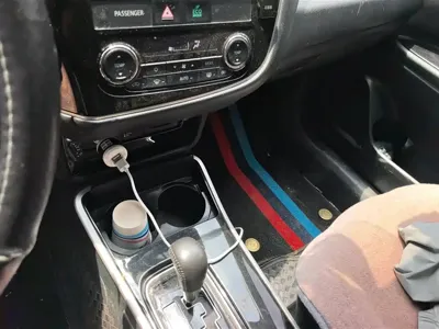 Mitsubishi Outlander 2019, 76400 км, за 55000 CNY - фото 15