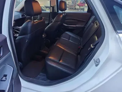 Ford Escort 2016, 63000 км, за 21800 CNY - фото 5
