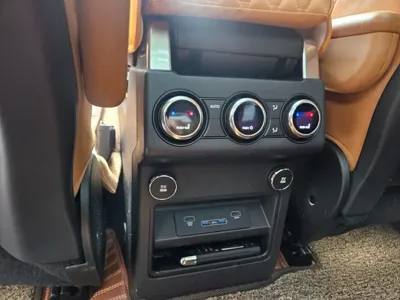 Land Rover Discovery 2018, 143000 км, за 28900000 KRW - фото 14
