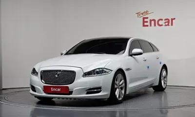 Jaguar XJ · 2013 год