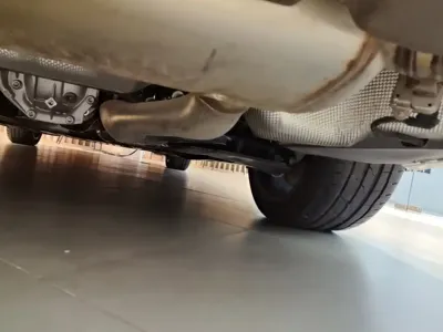 BMW 3 Series 2025, 9900 км, за 210300 CNY