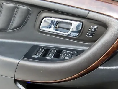 Ford Taurus 2013, 221229 км, за 2500000 KRW - фото 12