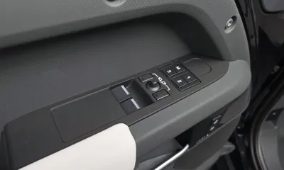 Land Rover Defender 2025, 5589 км, за 93000000 KRW - фото 37