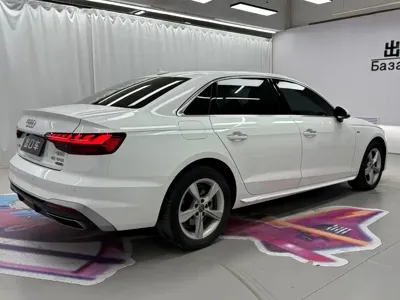 Audi A4L 2021, 40000 км, за 163800 CNY - фото 6