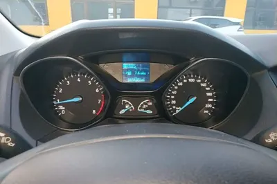 Ford Focus 2017, 65600 км, за 41168.5 CNY - фото 15