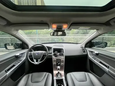 Volvo XC60 2017, 120000 км, за 53800 CNY - фото 6