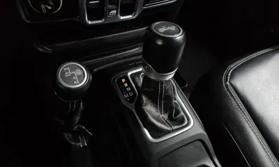 Jeep Wrangler 2020, 89928 км, за 35500000 KRW - фото 9
