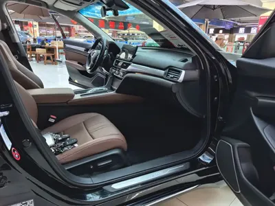 Honda Inspire 2021, 62000 км, за 95800 CNY - фото 15