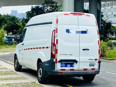 Ford Transit 2022, 20000 км, за 69800 CNY - фото 4