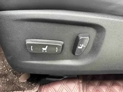 Lexus NX 2020, 31000 км, за 179800 CNY - фото 11