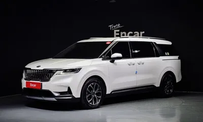 Kia Canival · 2021 год