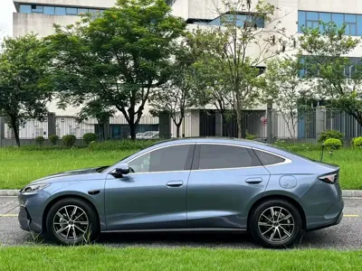 BYD 海豹06 2025, 7000 км, за 75800 CNY
