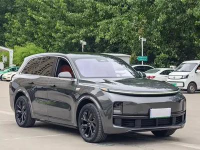 Li Auto Li L8 2023, 41000 км, за 202500 CNY