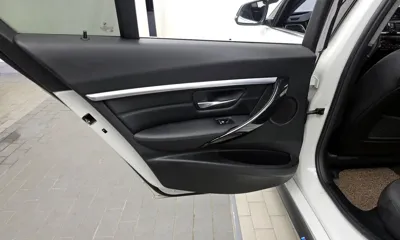 BMW 3-Series 2018, 89237 км, за 14700000 KRW - фото 25