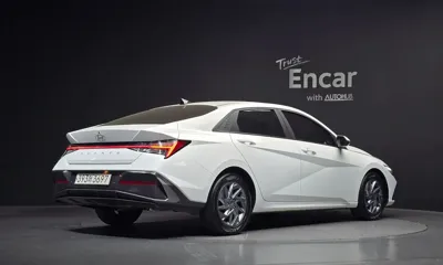 Hyundai Avante 2024, 64173 км, за 19900000 KRW - фото 2
