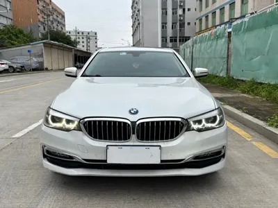 BMW 5 Series 2018, 113000 км, за 119800 CNY - фото 2