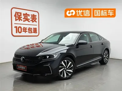 Volkswagen Passat · 2022 год