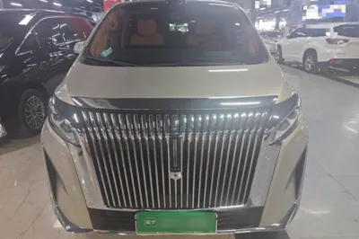 WEY Gaoshan 2025, 26900 км, за 267387.57 CNY