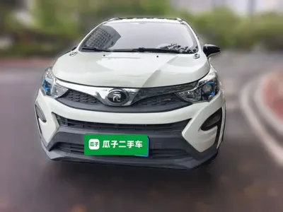 BYD Yuan 2017, 72200 км, за 16400 CNY