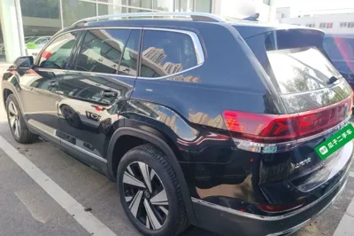 Volkswagen Teramont 2022, 58500 км, за 209696.96 CNY