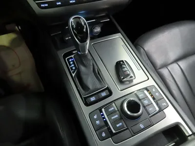 Hyundai Genesis 2015, 135165 км, за 11200000 KRW - фото 10