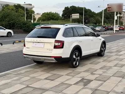 Skoda Octavia 2020, 110800 км, за 65100 CNY - фото 25